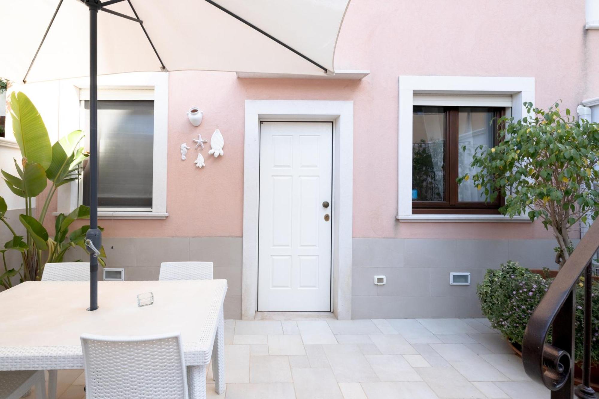 La Casetta Di Chiara B&B Polignano a Mare Buitenkant foto